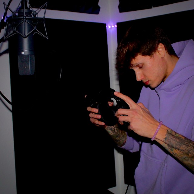 First Look – Jupitor tha Enlightened One’s “Illuminatcha”